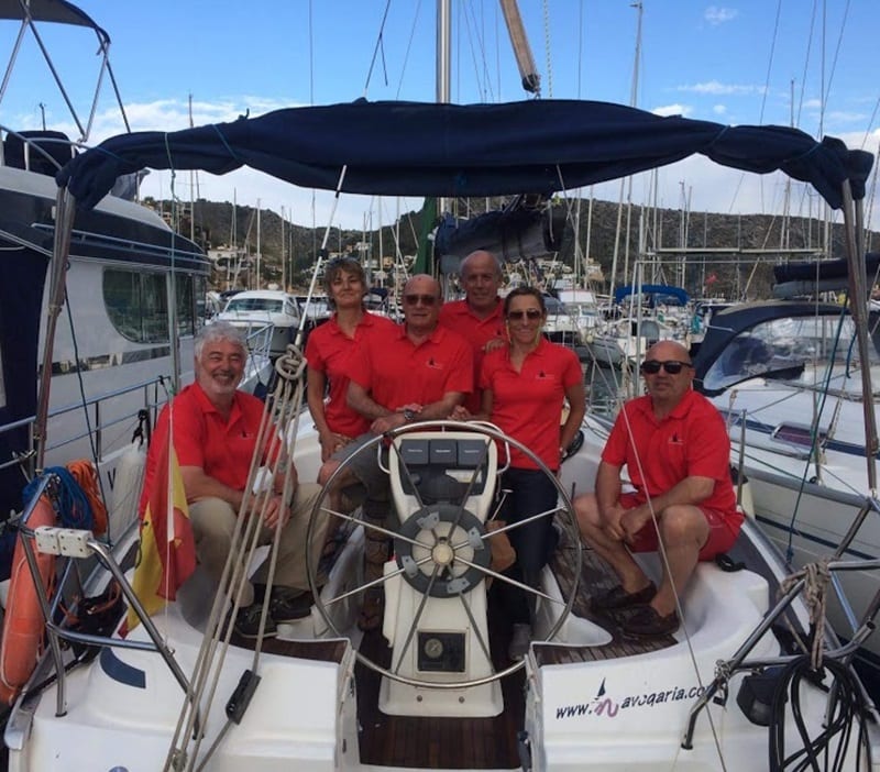 Regatta and team sailing